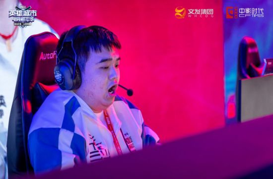 GSH战队荣耀加冕2025英雄联盟手游高校联赛